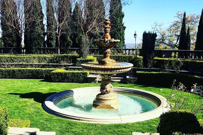 2 Hour Private Tour - Hollywood and Beverly Hills Celebrity Homes - What the Scavenger Hunt Adds for Families