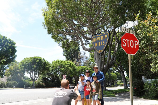 3-Hour Small Group Tour: Hollywood to Beverly Hills - Beverly Hills and 90210: Rodeo Drive energy plus celebrity-address photo stops