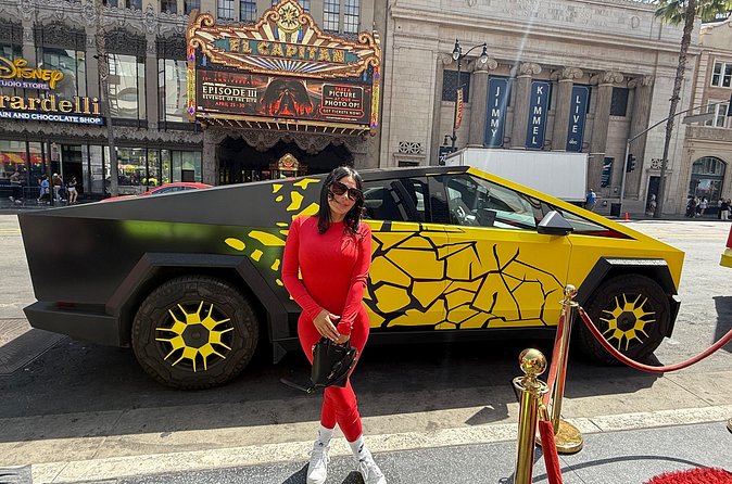 50-Minute Driving Tour: Explore Hollywood in a Cybertruck - The Cybertruck details that affect your comfort and photos