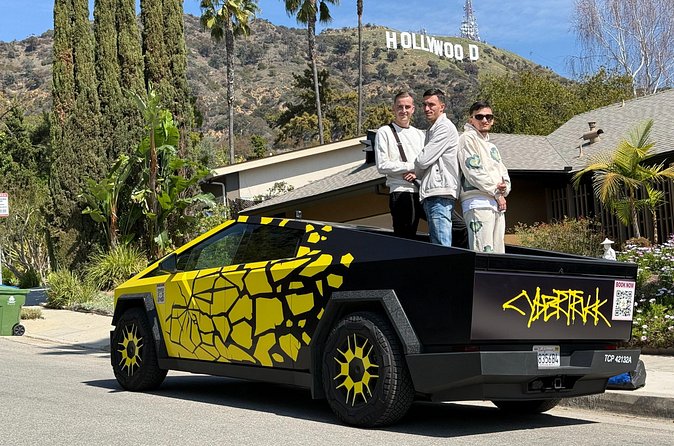 50-Minute Driving Tour: Explore Hollywood in a Cybertruck - Driving or riding: what you control on board