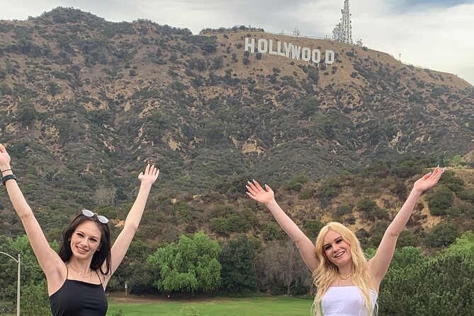 50-Minute Driving Tour: Explore Hollywood Sign in a Ferrari - Driving vs riding: how the experience changes