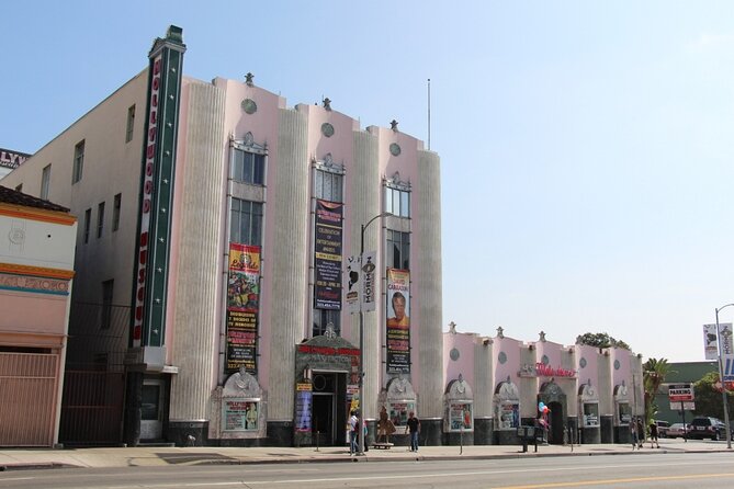 An Epic Scavenger Hunt: Tinseltown's Biggest Stars - Price and value for a 2-hour app game