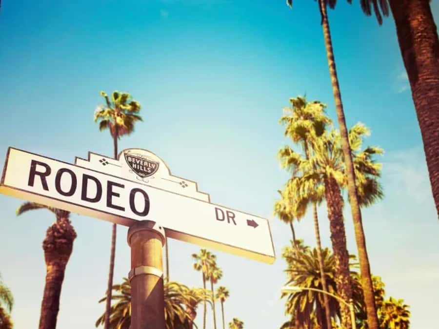 Anaheim: Hollywood Grand Tour with Hotel Pickup - The Grove and Farmer’s Market lunch break: food plus a real LA strolling zone