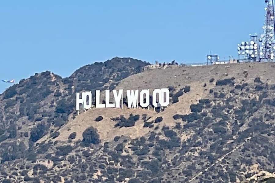 Anaheim: Los Angeles & Hollywood Day Tour - Riding from Anaheim, you start seeing LA in motion