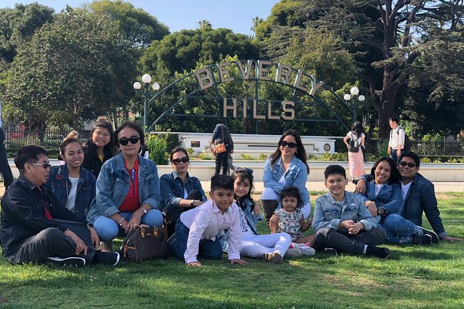 Best in LA: Private, Full-Day, Guided Sightseeing Tour - Beverly Hills, Farmers Market, and The Grove in One Loop