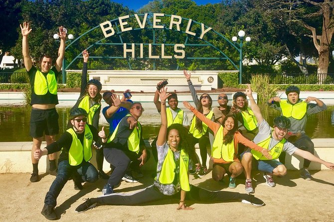 Beverly Hills Tour: Movie Star Homes and LA Sightseeing by E-Bike - Melrose Avenue and Robertson Boulevard: shopping streets with story power