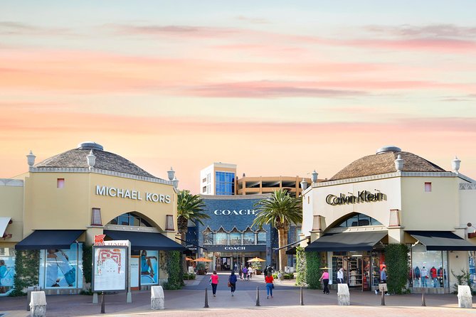 Citadel Outlets Transfer from Anaheim with VIP Lounge, storage & LAX Drop-Off - Choosing Your VIP Lounge Option With Storage And Lounge Access