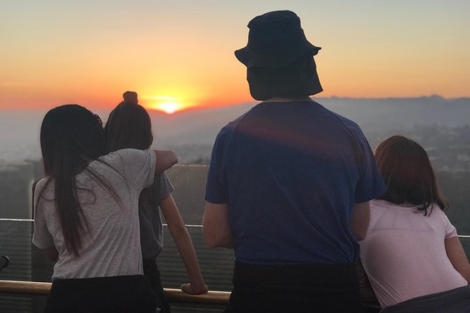 Griffith Observatory Hike: Guided Tour through Griffith Park - Tour Style and Group Pace: Small, Guided, and Practical