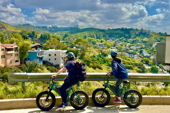 Griffith Observatory: Scott E-Bike Tours LA Private Tour - E-bikes, safety, and steering through LA traffic without stress