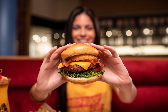 Hard Rock Cafe Hollywood - Food Choices in Plain English (Burgers, Sandwiches, Salads, and More)