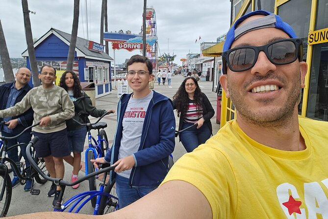 Hike and Bike through Orange County - Newport Beach beachside bikeway: leisure cruiser riding and a meal moment