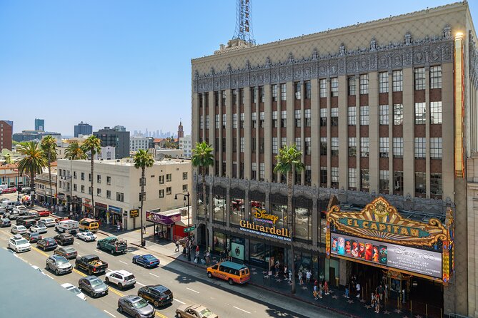 Hollywood, Beverly Hills, & Celebrity Home Tour from Santa Monica - Rodeo Drive and the Beverly Hills Sign, 30 minutes that matter