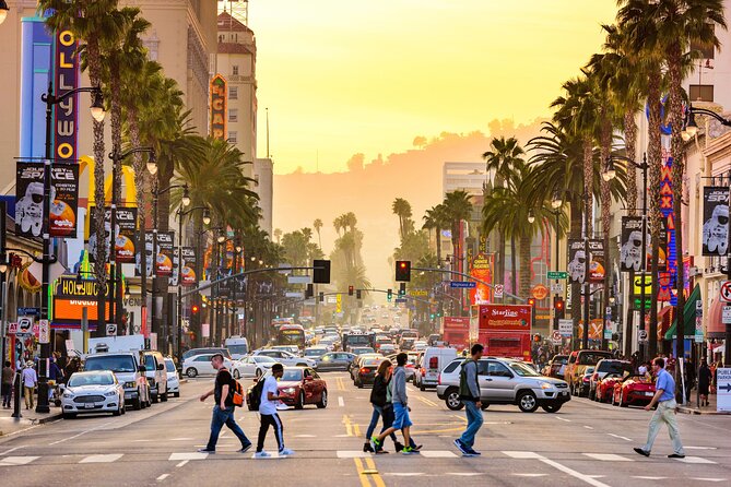 Hollywood & Beverly Hills: Celebrity Homes & Lifestyle Tour - Key things to know before you book
