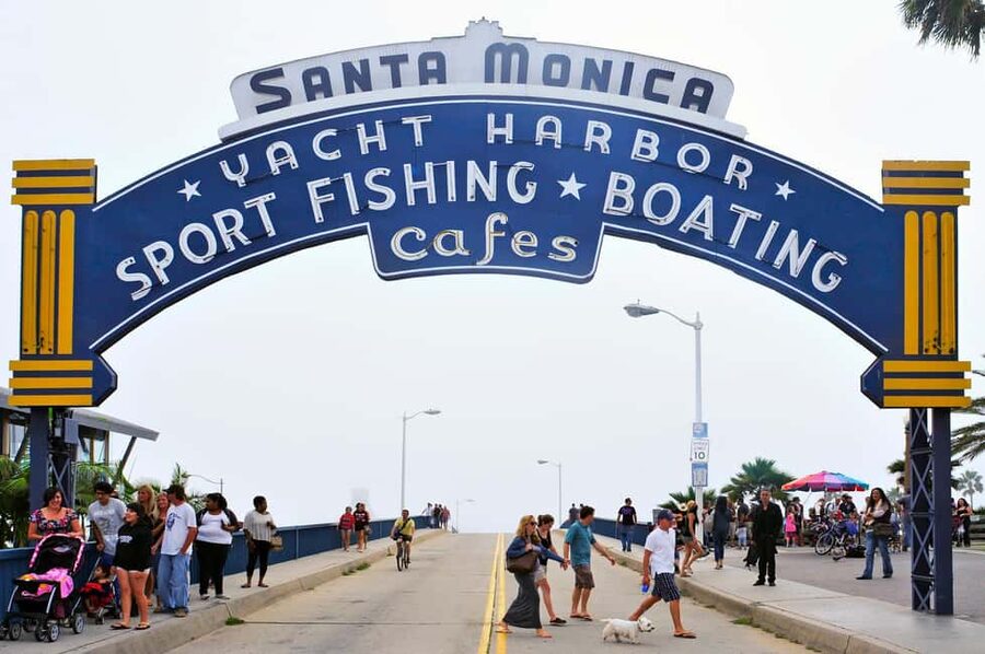 Hollywood, Beverly Hills, Santa Monica, Venice Beach Tour. - Beverly Hills and Rodeo Drive: Where Glamour Meets Real-Time Touring