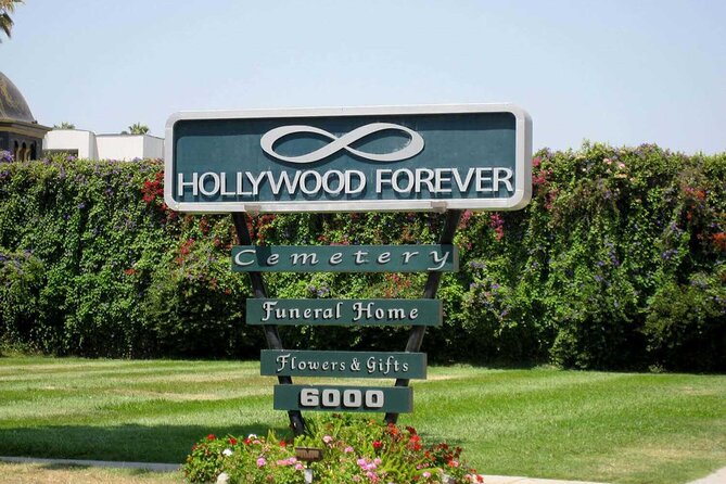 Hollywood Chills 3-Hour Tour: Celebrity Scandals and Cemeteries - Stop 3: Pierce Brothers Westwood Village Memorial Park