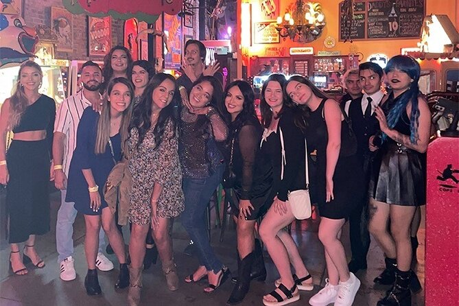Hollywood Club Crawl in Los Angeles - A simple way to do Los Angeles nightlife in one night