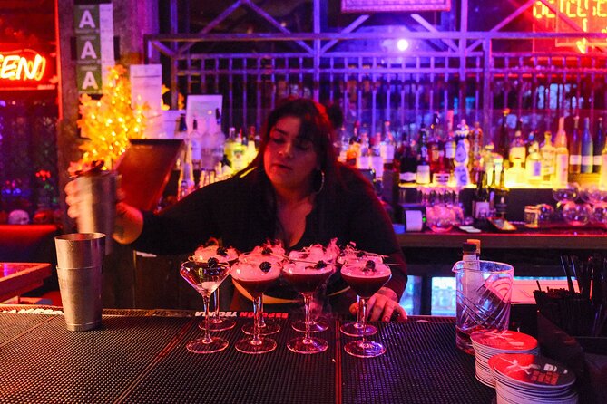 Hollywood Cocktails and True Crime Tour: 3 Drinks Included - Stop 3 at The Hollywood Roosevelt: Marilyn Monroe’s favorite bar finish