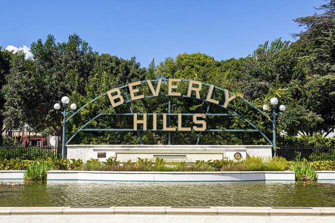 Hollywood Fame & Celebrity Homes Self-Guided Audio Bundle Tour - The final Hollywood Sign stop: views plus easy closure