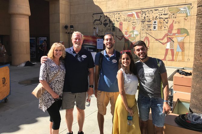 Hollywood History Tour - What the live guide does for this Hollywood Walk of Fame route