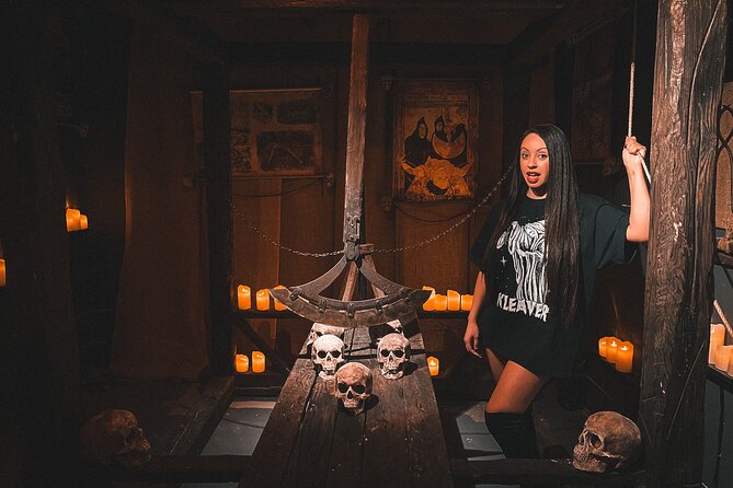Hollywood Medieval Torture Museum Ticket with Ghost Hunting - How long it takes, and when the doors are open