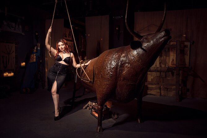 Hollywood Medieval Torture Museum Ticket with Ghost Hunting - Price and value for $31.99