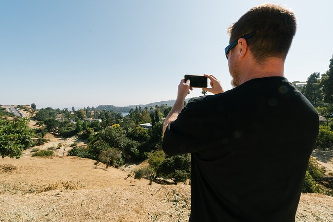 Hollywood Sign One-Hour Tour in Los Angeles - The drive through Hollywood: what you gain beyond the scenery