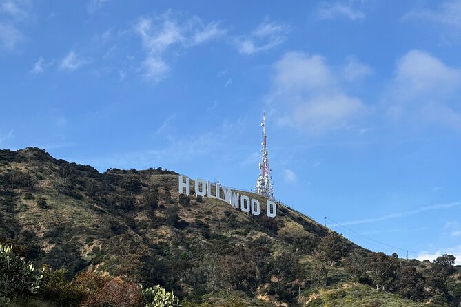 Hollywood Sign One-Hour Tour in Los Angeles - The Hollywood Hills overview: the viewpoint feels like the payoff