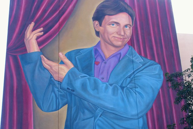 Hollywood: the Real Walking Tour - Capitol Records Building: Hollywood Jazz and a real landmark mural