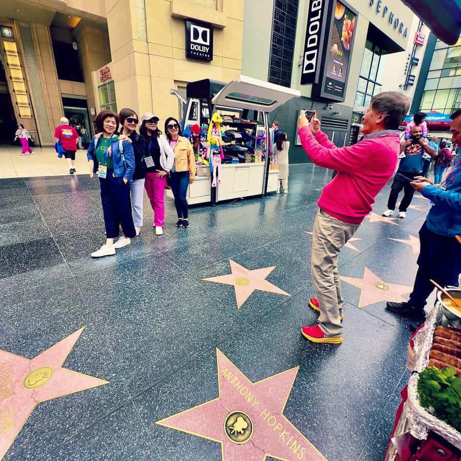 Hollywood Walking & Hiking Sunset Tour with LA Skyline Views - Pace, Footwear, and What to Plan for on a 2-Hour Tour