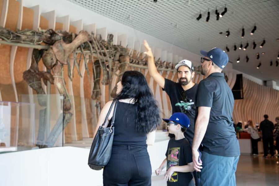 LA: Expo Park Space & Dinosaurs Tour with Cal Science Center - Why this Exposition Park tour works so well