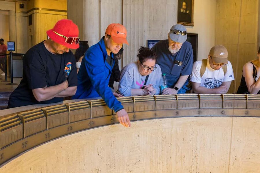 LA: Griffith Observatory Insider Tour - Key Points Worth Your Time