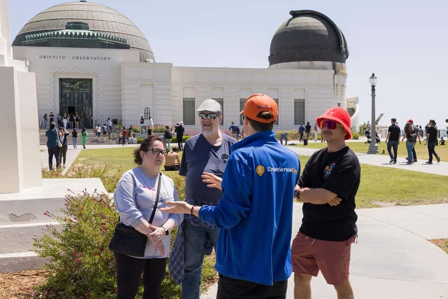 LA: Griffith Observatory Insider Tour - 1.5 Hours Inside: 67,000 Square Feet With a Human Map