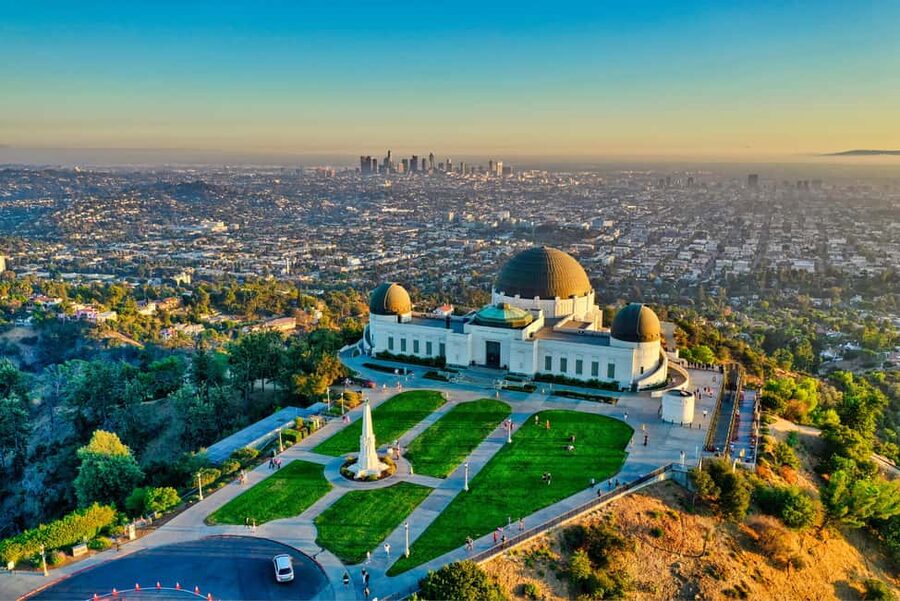 LA: Griffith Observatory Insider Tour - Samuel Oschin Planetarium: The Included 40-Minute Show