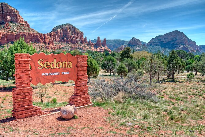 LA: Las Vegas, Sedona, Monument, Antelope Canyon, 5-Day Tour - Day 2: Hoover Dam, then your free Las Vegas afternoon