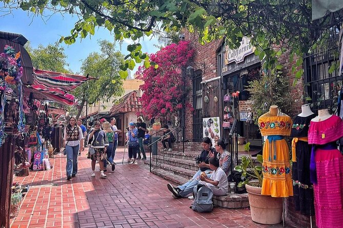 LA Little Tokyo to Olvera St Smartphone (App/GPS) Walking Tour - How the location-aware phone GPS keeps you on track