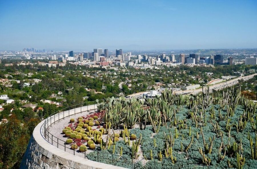 LA: Private Getty Center to Griffith Observatory Guided Tour - What the guides and drivers add (and why reviews praise it)