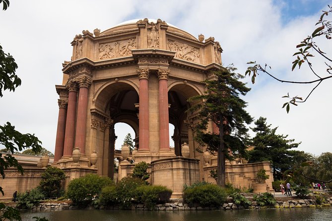 LA: San Francisco, Yosemite, Santa Barbara & Carmel, 3-Days - The SF Neighborhood Mix: Fast, Fun, and Not Built for Slow Travel
