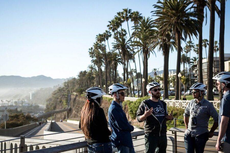 LA: Santa Monica & Venice Beach Bike Adventure - Rolling into Venice Beach: Boardwalk breaks, Muscle Beach, and skateboarding roots