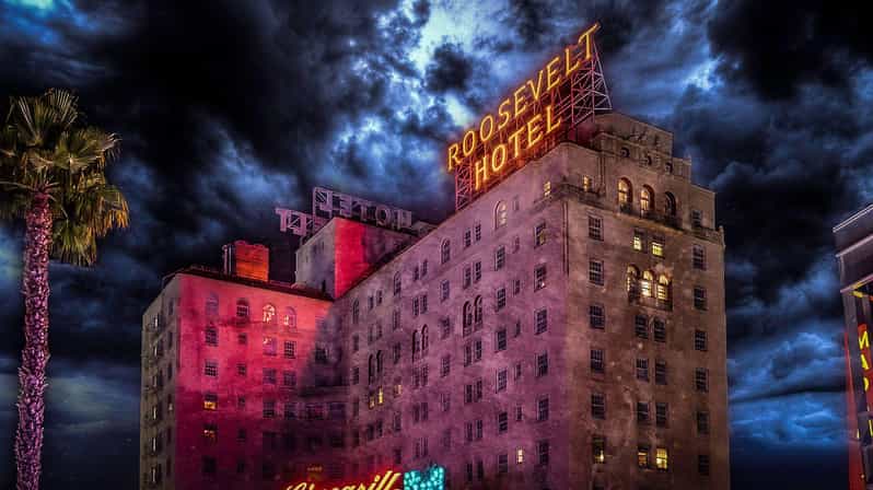 LA: Ultimate Dead of Night Walking Ghost Tour - Finding the Guide at the Hollywood Roosevelt, Lantern Included