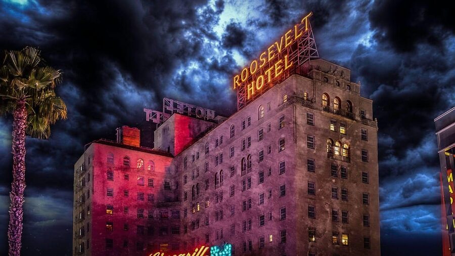 LA: Ultimate Dead of Night Walking Ghost Tour - How the 2-Hour Walk Usually Plays Out (and where timing can feel off)