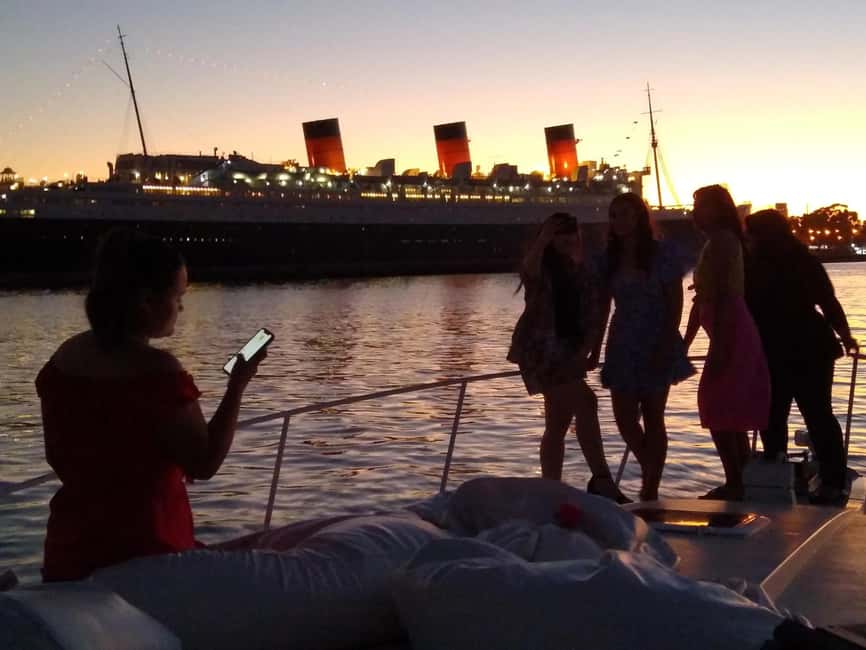 Long Beach: Private Night Yacht Cruise With City Lights - Price and value: why $134 per group can make sense