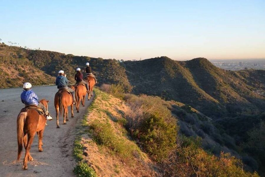 Los Angeles: 2-Hour Hollywood Trail Horseback Riding Tour - Getting Started on Your Horse: Helmet, Saddle Fit, and Nerves
