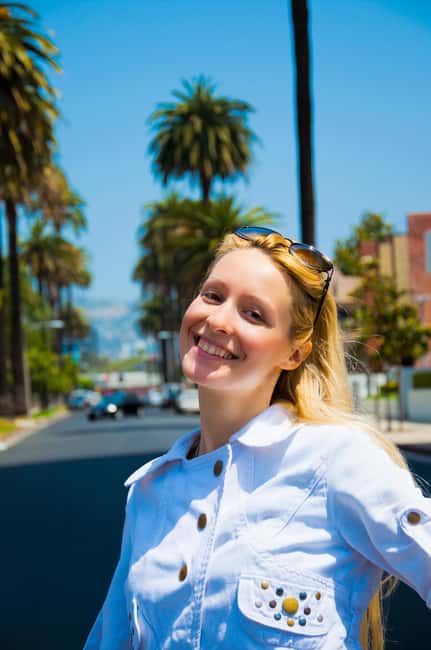 Los Angeles 4-Hour Private Tour: Beverly Hills & More - West Hollywood Sunset Strip: Roxy to Viper Room Energy