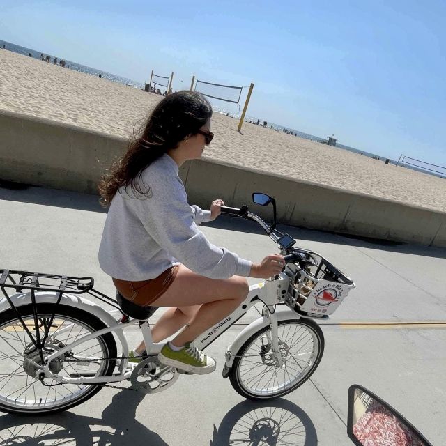 Los Angeles: Beach E-Bike Ride Redondo Beach to Santa Monica - Where you start at Redondo Beach Pier: the practical setup