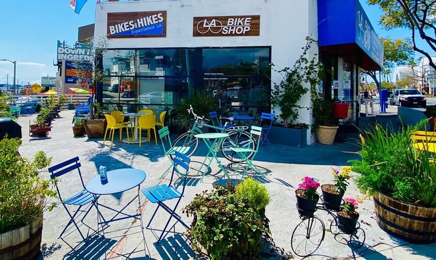 Los Angeles: Bike Rental (all types) - West Hollywood Pickup: Getting Set Up at 7740 Santa Monica Boulevard