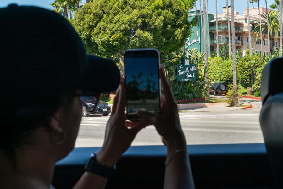 Los Angeles: Celebrity Homes and Hollywood Open-Air Bus Tour - Celebrity Homes and Hotspots: What You’re Really Getting