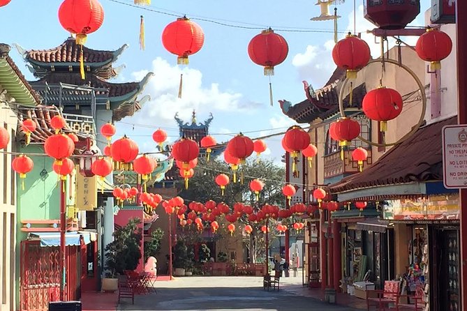 Los Angeles Chinatown and Little Tokyo Walking Tour - Chinatown to Little Tokyo in 2 hours: the flow that makes it work