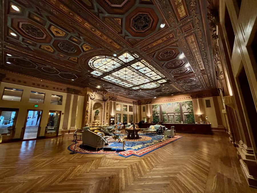 Los Angeles: Downtown History & Architecture Walking Tour - The Bradbury Building: photo stop with serious architecture context