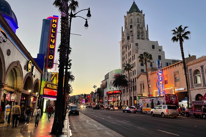 Los Angeles Full-Day Tour - Hotel pick-up - Sunset Strip, Melrose, and the Hollywood studio-lot photo moment
