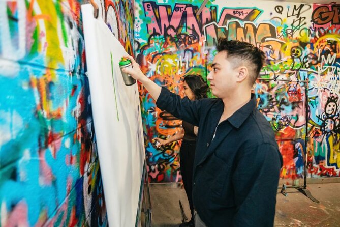 Los Angeles Graffiti Workshop - The real “it” factor: hands-on aerosol techniques with a local artist